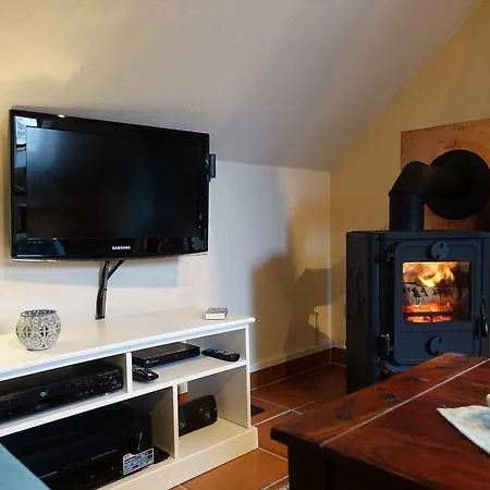 Haus-am-wald-wohnung-eg *
